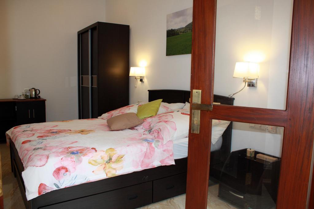Hotel Aliya Lanka Beruwala Esterno foto